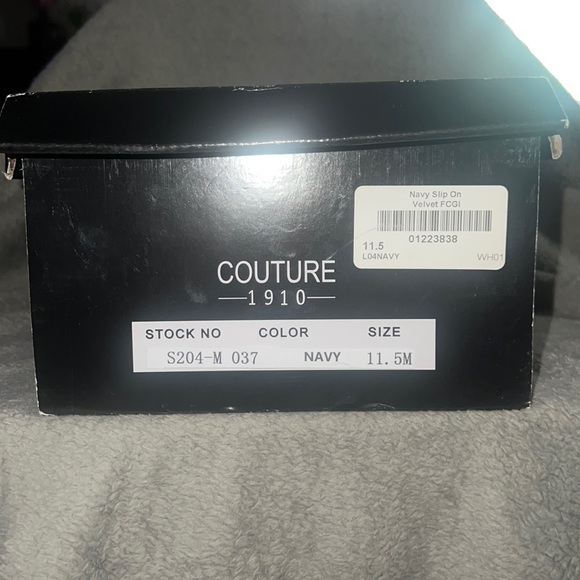 Mens size 11.5 Navy Blue Velvet loafers - Picture 5 of 5